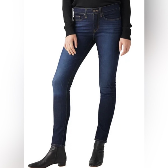 Levi’s Women’s 311 Shaping Skinny Jean - Picture 3 of 16